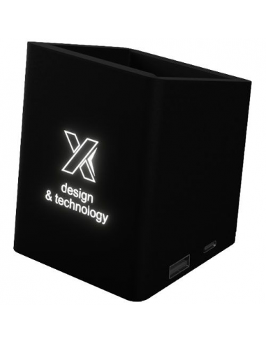 Portamatite in materiale antibatterico con logo luminoso e doppia uscita USB SCX.design O11