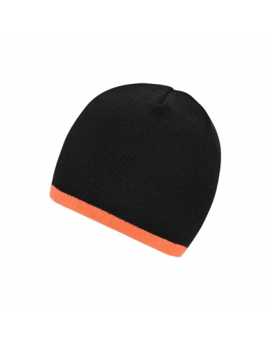 Beanie with Contrasting Border